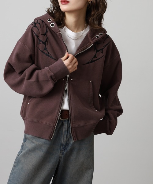 bike star(バイクスター)の「RESHAM トライバル刺繍ZIPパーカー(パーカー・メンズ・ピンク/ブラウン/チャコールグレー・M/L)」の5枚目の写真