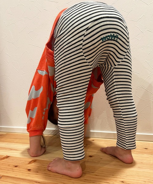 LSP WOW（エルエスピーワオ）の「【LSP WOW!】WOW!サイズアウトしないワッフルボーダーモンキーパンツ（その他パンツ・キッズ・ブラウン系その他/ブルー系その他/ブラック系その他・95/90/80）」の2枚目の写真