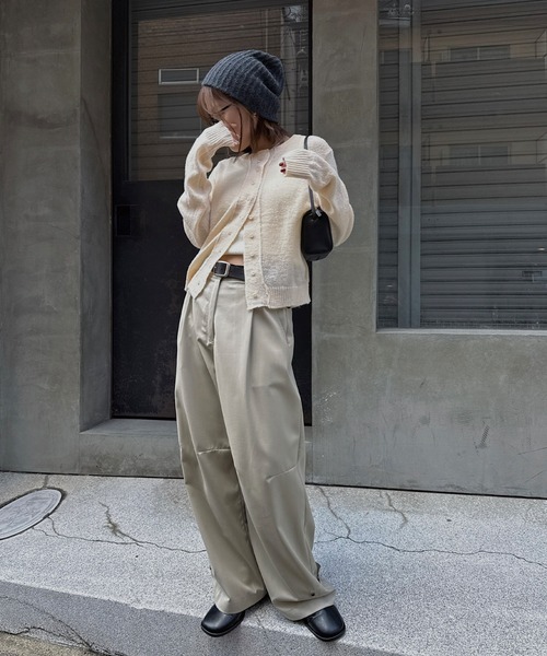 nananamoe（ナナナモエ）の「hem belt curve line loose PT（スラックス・レディース・ダークグレー/ベージュ/ブラウン・M/S）」の13枚目の写真