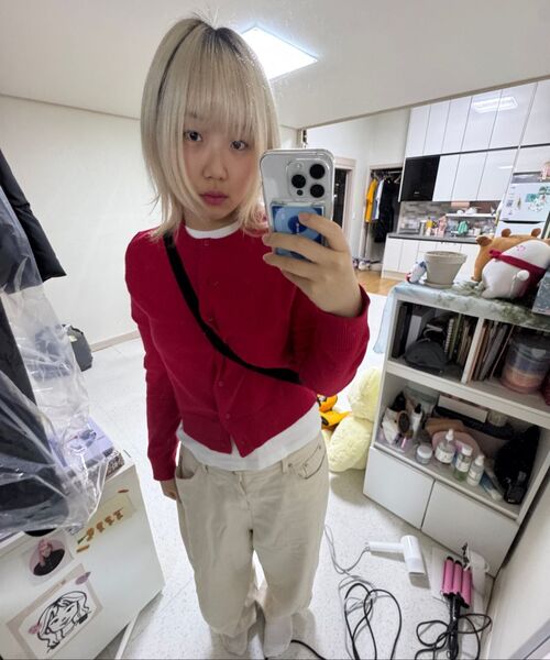 MUSINSA STANDARD WOMAN（ムシンサスタンダードウーマン）の「ウィメンズエッセンシャルラウンドネックカーディガン[レッド]（カーディガン/ボレロ・レディース・その他・SMALL/X-SMALL/MEDIUM/LARGE）」の17枚目の写真