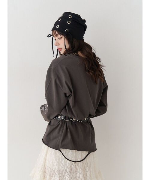 jouetie(ジュエティ)の「ダメージグランジロンT(Tシャツ/カットソー・レディース・アイボリー/ブラック/レッド・MEDIUM)」の5枚目の写真