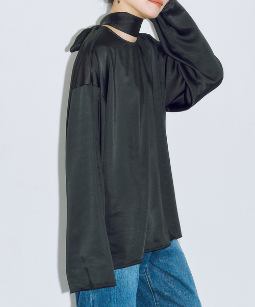 CITYSHOP(シティーショップ)の「SATIN RIBBON ブラウス(シャツ/ブラウス・レディース・ブラック・FREE)」の2枚目の写真