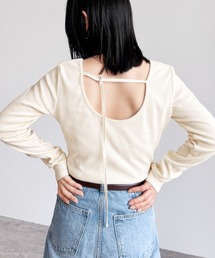 カップ付バックオープンロンT
