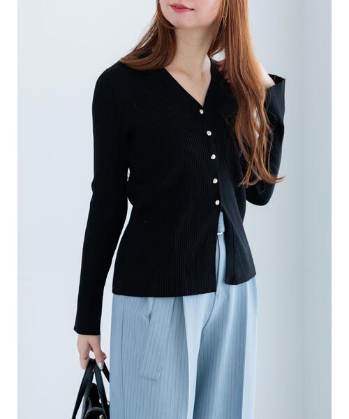 Te chichi(テチチ)の「リブVネックカーディガン《2026 spring catalog item》(カーディガン/ボレロ・レディース・レッド/ホワイト/ネイビー/ブラック・F)」の5枚目の写真