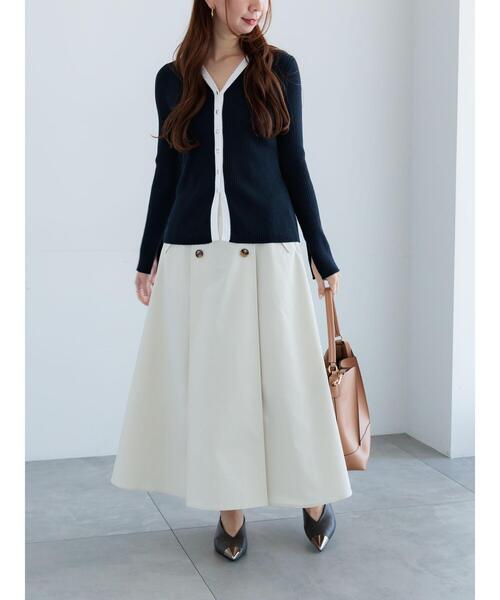 Te chichi(テチチ)の「リブVネックカーディガン《2026 spring catalog item》(カーディガン/ボレロ・レディース・レッド/ホワイト/ネイビー/ブラック・F)」の6枚目の写真