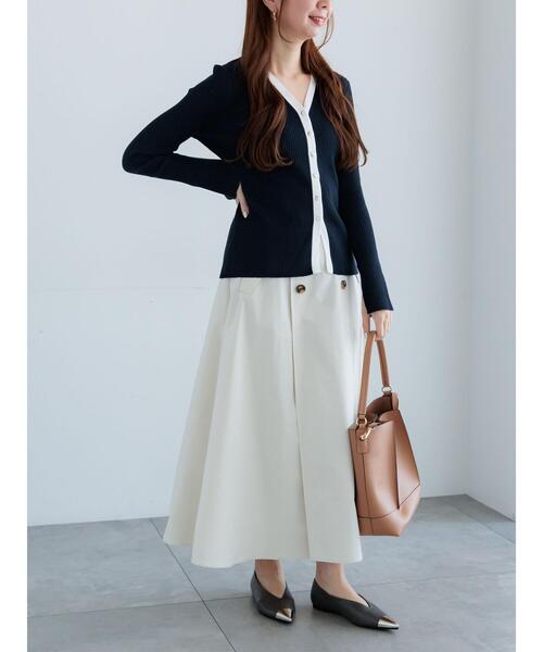 Te chichi(テチチ)の「リブVネックカーディガン《2026 spring catalog item》(カーディガン/ボレロ・レディース・レッド/ホワイト/ネイビー/ブラック・F)」の7枚目の写真