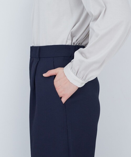 ADIEU TRISTESSE（アデュートリステス）の「タックストレートパンツ（その他パンツ・レディース・ネイビー/ブラック・38/40）」の13枚目の写真