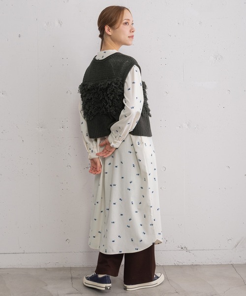 POU DOU DOU（プードゥドゥ）の「2wayループ編みニットベスト（ベスト・レディース・ダークグレー/オレンジ/アイボリー・3）」の10枚目の写真