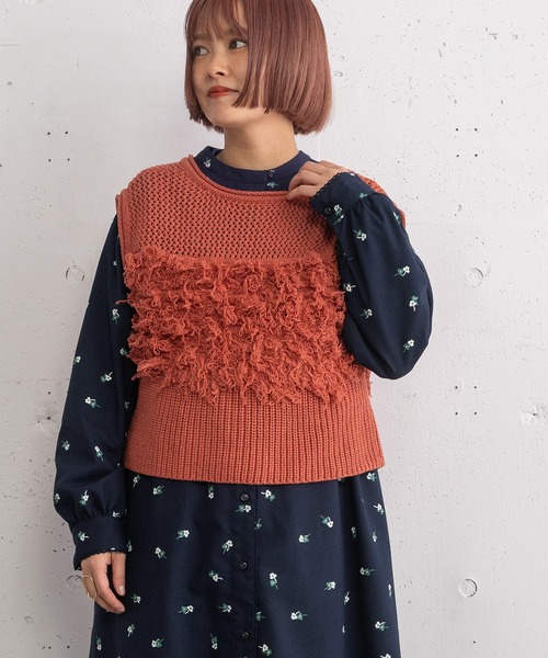 POU DOU DOU（プードゥドゥ）の「2wayループ編みニットベスト（ベスト・レディース・ダークグレー/オレンジ/アイボリー・3）」の14枚目の写真