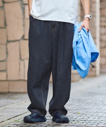 HECT（ヘクト）の「【HECT】10.5oz 2Tuck Denim Carrot Pants / 10.5オンス 2タックデニムキャロットパンツ〈速乾/ウォッシャブル/サステナブル素材〉（デニムパンツ）」