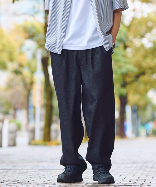 HECT(ヘクト)の「【HECT】10.5oz 2Tuck Denim Carrot Pants / 10.5オンス 2タックデニムキャロットパンツ〈速乾/ウォッシャブル/サステナブル素材〉(デニムパンツ・メンズ・ブラック/ネイビー/インディゴブルー/ライトインディゴブルー/ライトグレー・S/M/L)」の14枚目の写真