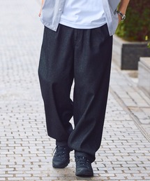 HECT（ヘクト）の「【HECT】10.5oz 2Tuck Denim Carrot Pants / 10.5オンス 2タックデニムキャロットパンツ〈速乾/ウォッシャブル/サステナブル素材〉（デニムパンツ）」
