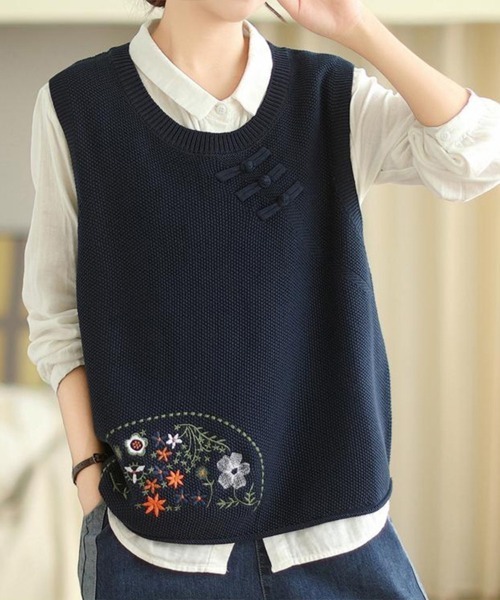 花柄刺繍ニットベスト（ベスト）｜Flugge（フラッジー）のファッション
