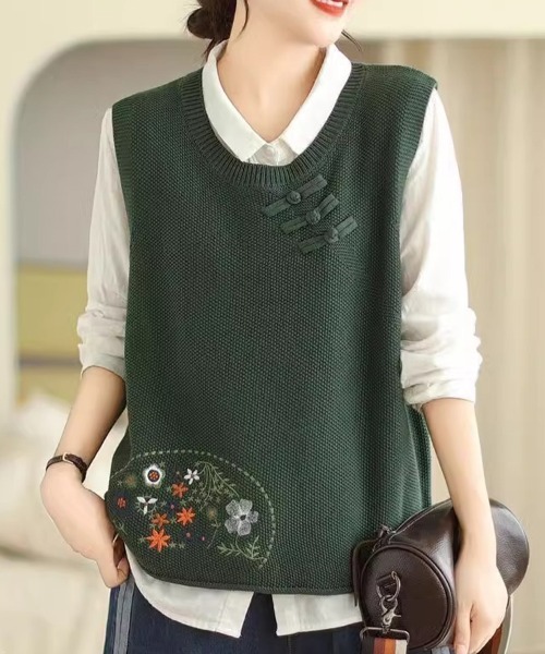 Flugge(フラッジー)の「花柄刺繍ニットベスト(ベスト・レディース・グリーン/ブラウン/ネイビー/ベージュ/レッド・FREE)」の3枚目の写真
