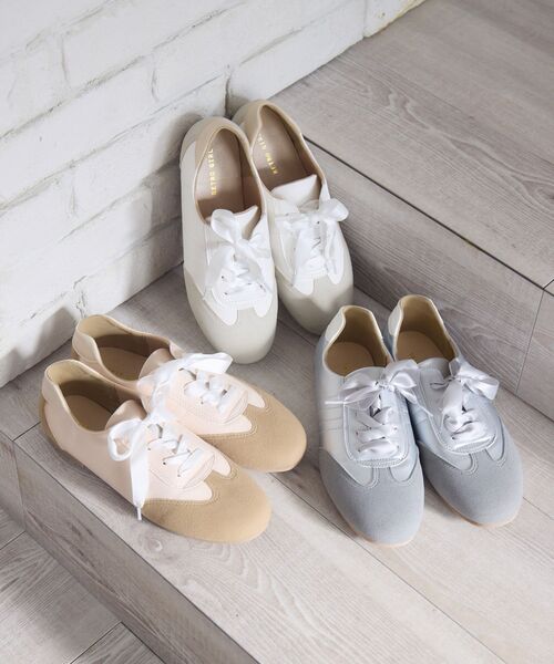 RETRO GIRL（レトロガール）の「サテンリボンスニーカー（その他シューズ・レディース・オフホワイト/シルバー/ピンク・MEDIUM/LARGE）」の17枚目の写真