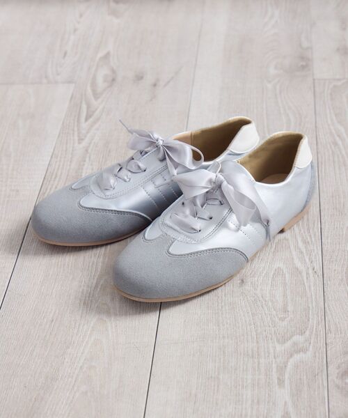 RETRO GIRL（レトロガール）の「サテンリボンスニーカー（その他シューズ・レディース・オフホワイト/シルバー/ピンク・MEDIUM/LARGE）」の14枚目の写真