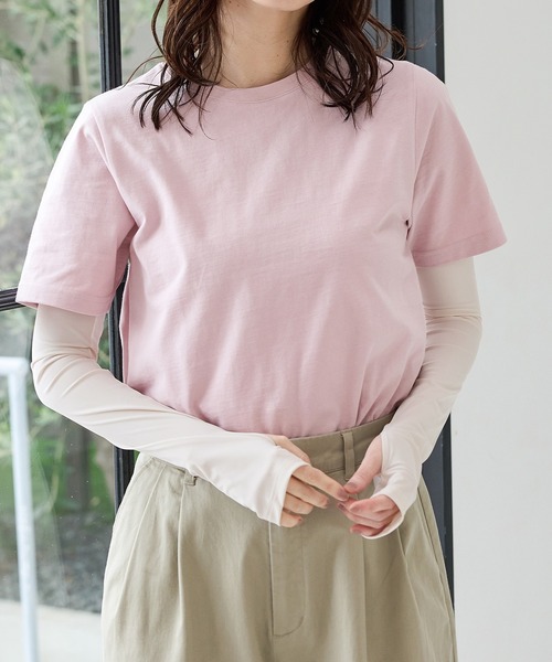 Honeys（ハニーズ）の「【ハニさら・接触冷感・ＵＶカット・遮熱】遮熱アームカバー６０ｃｍ丈（アームカバー・レディース・グレー/アイボリー/ブラック・FREE）」の9枚目の写真