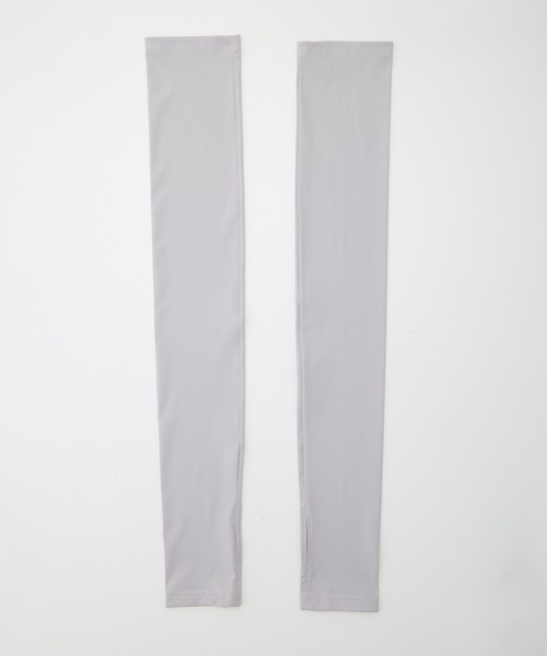 Honeys（ハニーズ）の「【ハニさら・接触冷感・ＵＶカット・遮熱】遮熱アームカバー６０ｃｍ丈（アームカバー・レディース・グレー/アイボリー/ブラック・FREE）」の18枚目の写真