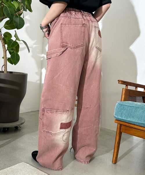 DOUBLE NAME(ダブルネーム)の「サンバーンワッペン加工パンツ(デニムパンツ・レディース・ブラック/ピンク・FREE)」の4枚目の写真