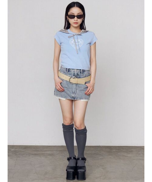 EMODA（エモダ）の「エンブレムハートパッチTシャツ（Tシャツ/カットソー・レディース・ブラック/ブルー/ピンク/ホワイト・FREE）」の21枚目の写真