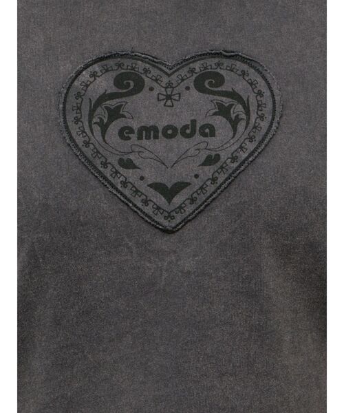 EMODA（エモダ）の「エンブレムハートパッチTシャツ（Tシャツ/カットソー・レディース・ブラック/ブルー/ピンク/ホワイト・FREE）」の20枚目の写真
