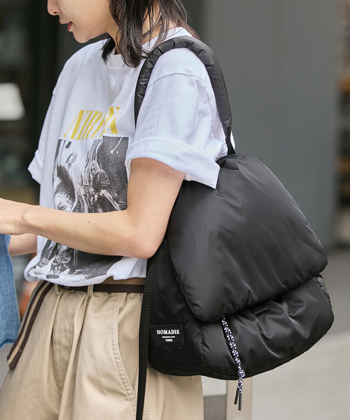 NOMADIS(ノマディス)の「《追加》別注【NOMADIS/ノマディス】LUCK PACK(ショルダーバッグ・レディース・ブラック・FREE)」の1枚目の写真