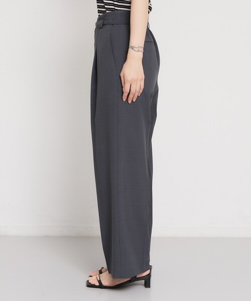 THE SHOP TK (ザ ショップ ティーケー )の「【セットアップ可】麻調共ベルト付 ワイドパンツ(その他パンツ・レディース・チャコールグレー/ナチュラル・12/13)」の18枚目の写真