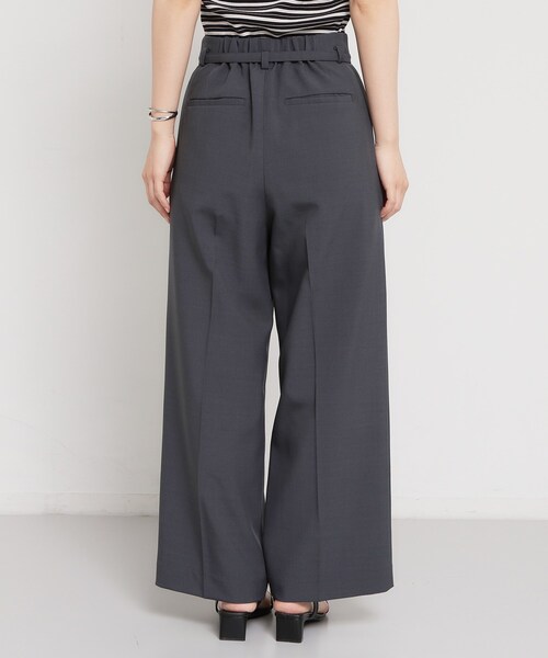 THE SHOP TK (ザ ショップ ティーケー )の「【セットアップ可】麻調共ベルト付 ワイドパンツ(その他パンツ・レディース・チャコールグレー/ナチュラル・12/13)」の19枚目の写真