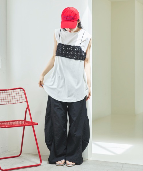 PILIT（ピリット）の「タックバレルパンツ（その他パンツ・レディース・モカ/ブラック/オリーブ・MEDIUM）」の4枚目の写真