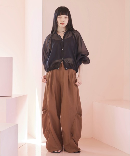 PILIT（ピリット）の「タックバレルパンツ（その他パンツ・レディース・モカ/ブラック/オリーブ・MEDIUM）」の12枚目の写真