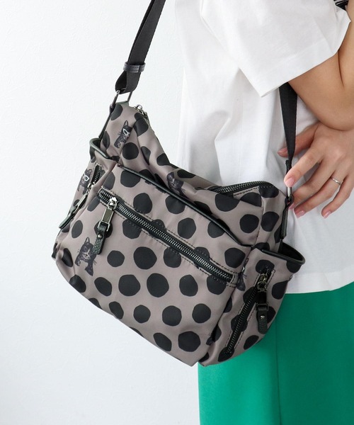 Three Four Time（ｽﾘｰﾌｫｰﾀｲﾑ）の「サイドジッパーポケットショルダー（ショルダーバッグ・レディース・ブラック系その他/グレー系その他・FREE）」の18枚目の写真