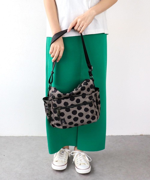 Three Four Time（ｽﾘｰﾌｫｰﾀｲﾑ）の「サイドジッパーポケットショルダー（ショルダーバッグ・レディース・ブラック系その他/グレー系その他・FREE）」の14枚目の写真