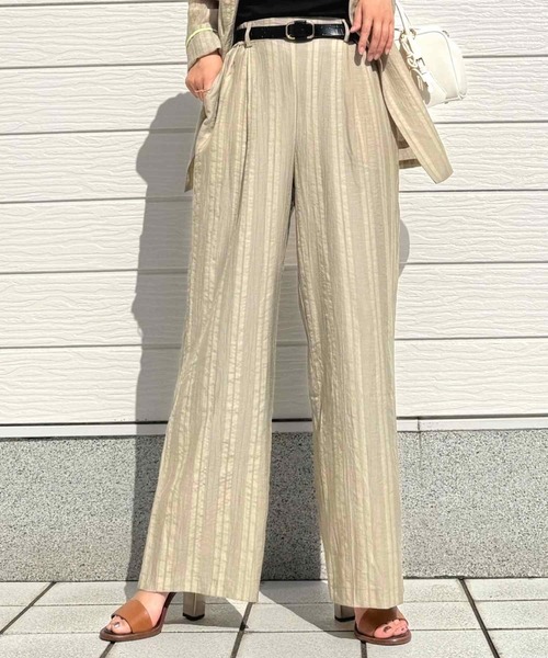 Q(キュー)の「ストレートリラックスパンツ(その他パンツ・レディース・ライトオリーブ/ダークネイビー・MEDIUM)」の2枚目の写真