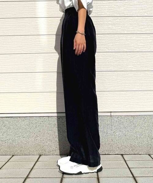Q(キュー)の「ストレートリラックスパンツ(その他パンツ・レディース・ライトオリーブ/ダークネイビー・MEDIUM)」の10枚目の写真