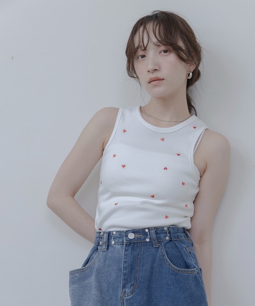 ハート刺繍タンクトップ（タンクトップ）｜Eimee Law（エイミーロウ