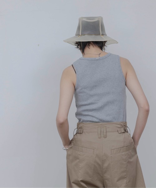 Eimee Law(エイミーロウ)の「ハート刺繍タンクトップ(タンクトップ・レディース・グレー/オフホワイト/グレイッシュベージュ/ブラック・FREE)」の15枚目の写真