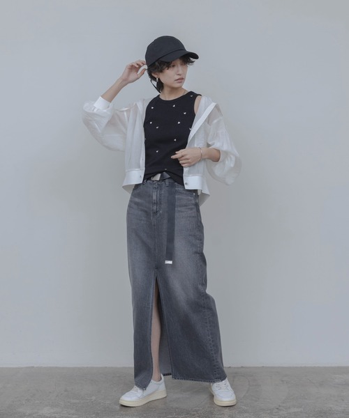 Eimee Law(エイミーロウ)の「ハート刺繍タンクトップ(タンクトップ・レディース・グレー/オフホワイト/グレイッシュベージュ/ブラック・FREE)」の19枚目の写真