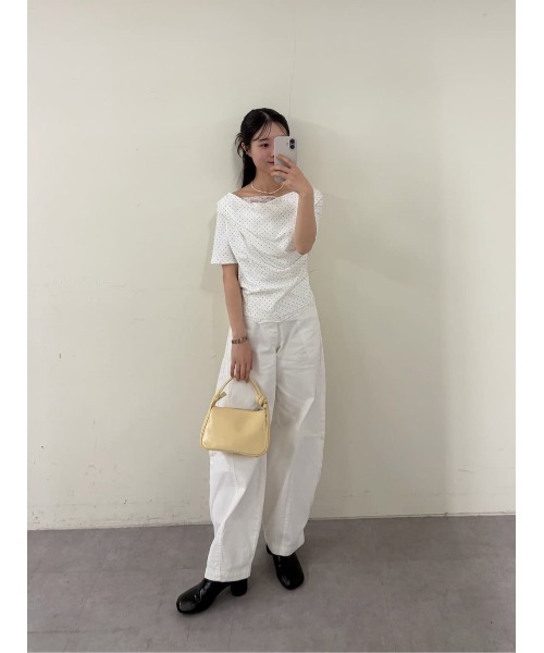 mystic(ミスティック)の「《一枚で簡単に決まる◎/5色展開》レースドッキングオフショル半袖Tシャツ(Tシャツ/カットソー・レディース・オフホワイト/グレー/ホワイト/ピンク/ブラック・FREE)」の11枚目の写真