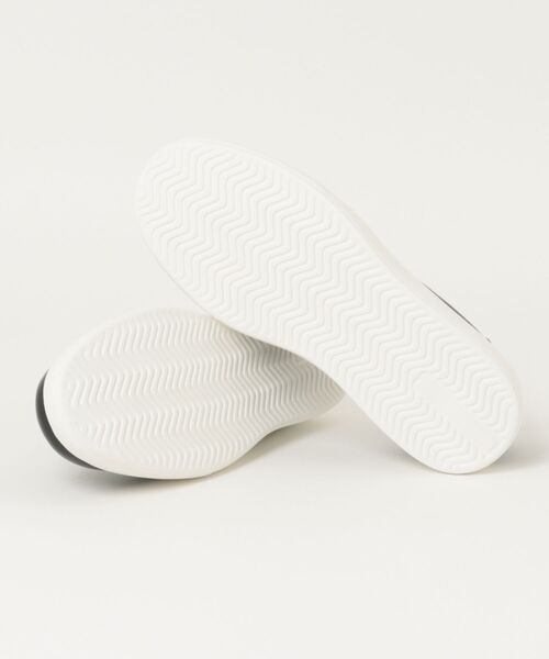 ROCKPORT(ロックポート)の「ROCKPORT ロックポート BEACON LIGHT STEP SLIP ON【本革/軽量】メンズレザースニーカー(ビーコンライトステップスリッポン) ML0059W ブラックスムース(スリッポン・メンズ・ブラック・24.5cm/25.0cm/25.5cm/26.0cm/26.5cm/27.0cm/27.5cm)」の3枚目の写真