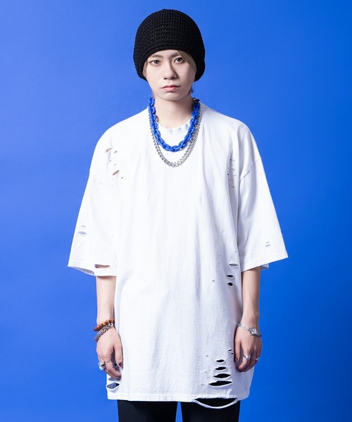 a.p.o.v.(エーピーオービー)の「a.p.o.v. クラッシュ&ダメージコットンオーバーサイズTシャツ(Tシャツ/カットソー・メンズ・グレー/ブラック/ホワイト・ONESIZE)」の2枚目の写真