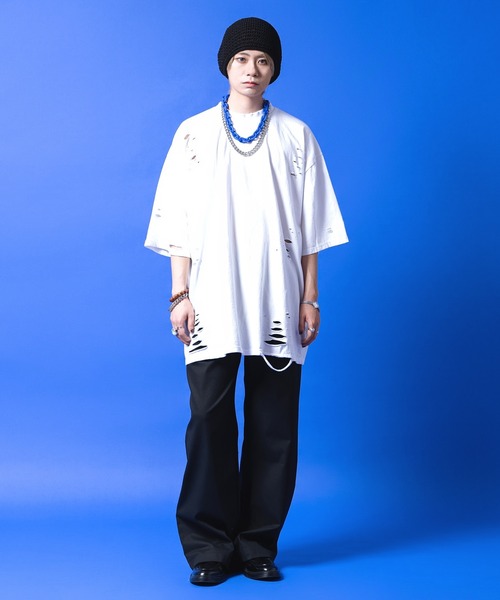 a.p.o.v.(エーピーオービー)の「a.p.o.v. クラッシュ&ダメージコットンオーバーサイズTシャツ(Tシャツ/カットソー・メンズ・グレー/ブラック/ホワイト・ONESIZE)」の7枚目の写真