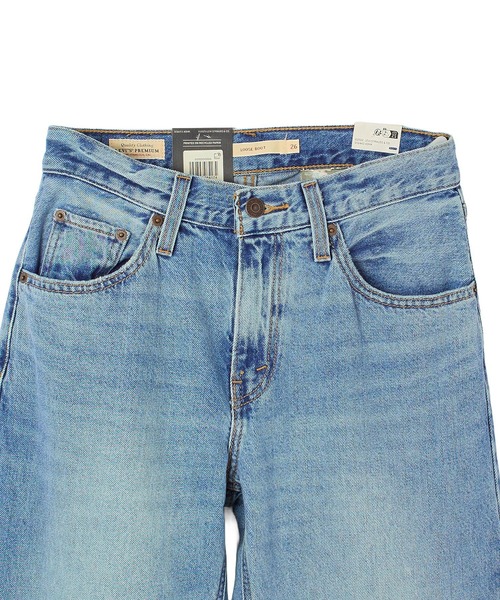 Levi's(リーバイス)の「(LEVIS)LOOSE BOOT(デニムパンツ・レディース・ブルー・27inch/26inch/25inch)」の6枚目の写真