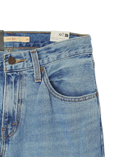Levi's(リーバイス)の「(LEVIS)LOOSE BOOT(デニムパンツ・レディース・ブルー・27inch/26inch/25inch)」の4枚目の写真