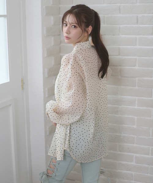 Ambre Neige（アンブルネージュ）の「2way sheer dot shirt / 2WAYドットシアーシャツ（シャツ/ブラウス・レディース・オフホワイト/ブラック・FREE）」の5枚目の写真
