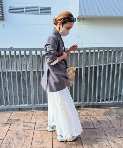 CURA CLOSET（キュラ クローゼット）の「【loverara.loverara select】プリーツスカート/ウエスト総ゴム/ストレスフリー（スカート・レディース・ホワイト/イエロー/ピンク・フリー）」の4枚目の写真