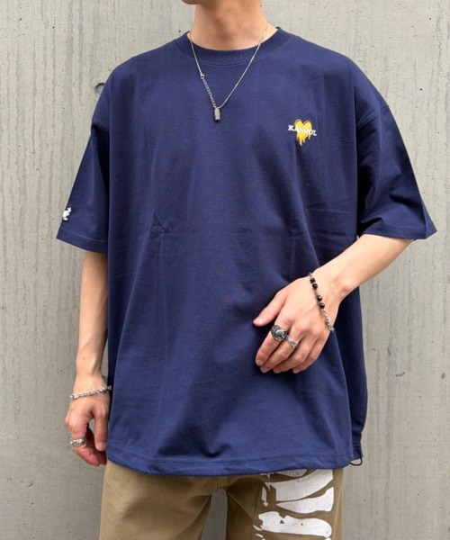 link lot(リンクロット)の「【KANGOL】ドローコード付き 胸ロゴハート刺繍 ワンポイント Tシャツ(Tシャツ/カットソー・メンズ・ブラック/ホワイト/チャコール/ネイビー・XL/M/L)」の1枚目の写真