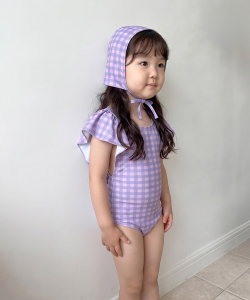 aimoha(アイモハ)の「【aimoha-KIDS-】フリルショルダーワンピース水着(スイムキャップ付き) (SS)(水着・キッズ・パープル/ライトパープル・100/110/120)」の1枚目の写真