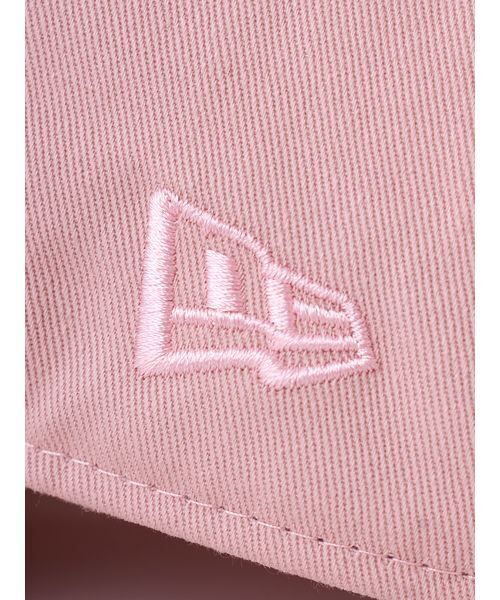 emmi(エミ)の「【emmiINEW ERA(R)】 9FORTY(TM) emmiロゴキャップ(キャップ・レディース・ブラウン/ピンク/アイボリー・F)」の8枚目の写真