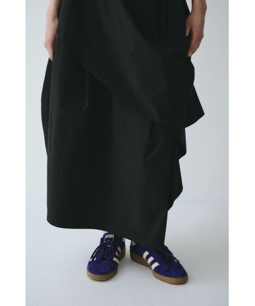 HeRIN.CYE(ヘリンドットサイ)の「Deformation cocoon skirt / ディフォメーションコクーンスカート(スカート・レディース・ホワイト/ブラック・FREE)」の10枚目の写真