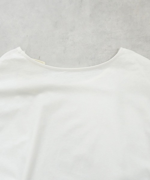 SELECT LEVERY(セレクトリベリー)の「天竺裾ゴム入りドルマンTシャツ(Tシャツ/カットソー・レディース・ブラウン/ブラック/オフホワイト・FREE)」の4枚目の写真
